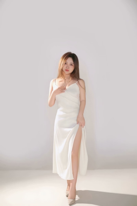 李淼的第三张照片--成都王婆说媒
