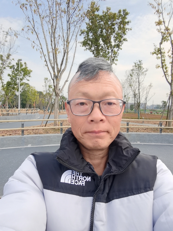 做喜欢的事的第一张照片--成都王婆说媒